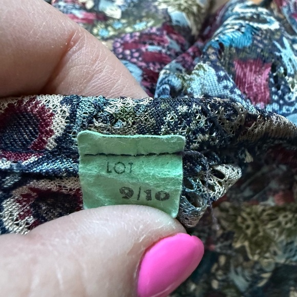 Vintage Batwing Sleeve Floral Midi Dress Women’s Size 9/10 Runs Smaller - Picture 4 of 7